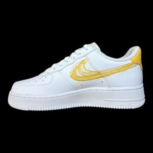 Nike Air Force 1 ’07 „Solar Flare”